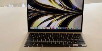 اپل به‌تازگی پرفروش‌ترین مک خود را به‌روزرسانی کرده است