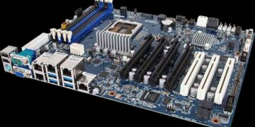 سخت‌افزار سرور قابل اعتماد و کارآمد برای عملیات بی‌درنگ