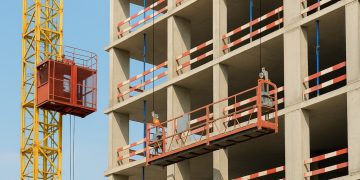 خرید آسانسور و کلایمر برای پروژه های ساختمانی در حال ساخت یا رو به اتمام