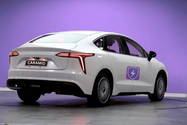 کارامید، استارتاپی که شارژ خودروهای برقی در ایران را سریع تر می کند