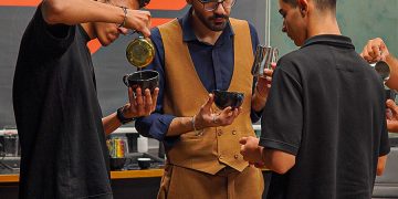 باریستایی یا بیکاری؟ چرا این مهارت آینده شما را تغییر می‌دهد؟